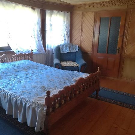 Gutsulska Oselya Villa Krivopol'ye Ngoại thất bức ảnh