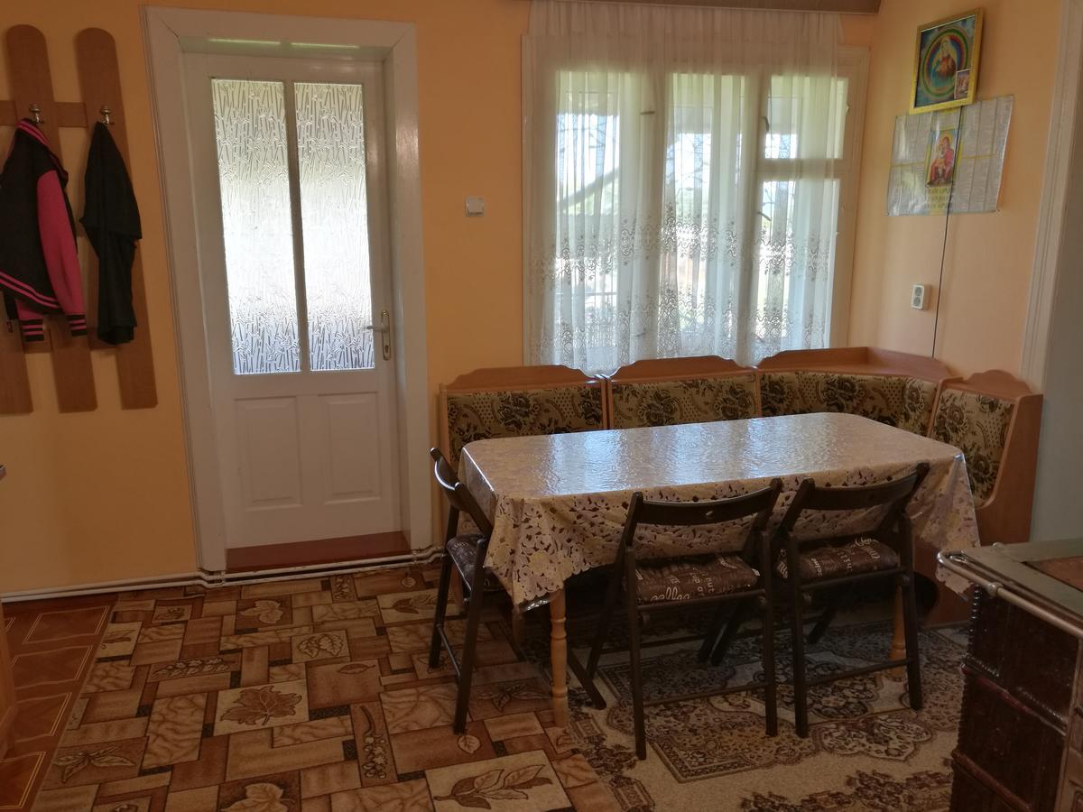 Gutsulska Oselya Villa Krivopol'ye Ngoại thất bức ảnh