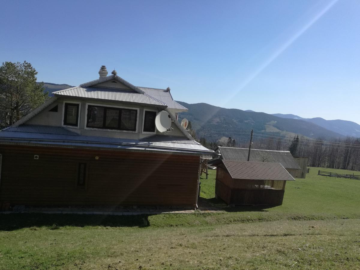 Gutsulska Oselya Villa Krivopol'ye Ngoại thất bức ảnh